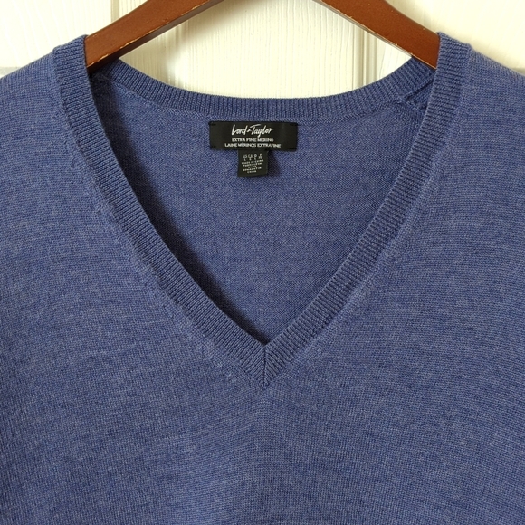 Lord & Taylor Classic 100% Extra Fine Merino Wool V-neck Sweater Purple Large - Picture 2 of 10